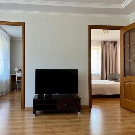 Center Two Bedroom Apartment Daugavpils Exterior foto